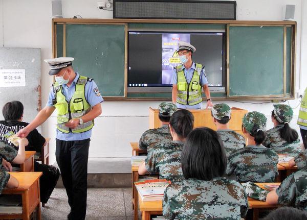 南漳县小学新任领导引领教育革新篇章