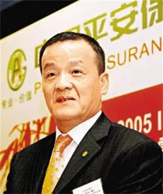 星巴克中国董事长退休，传承与创新接力前行