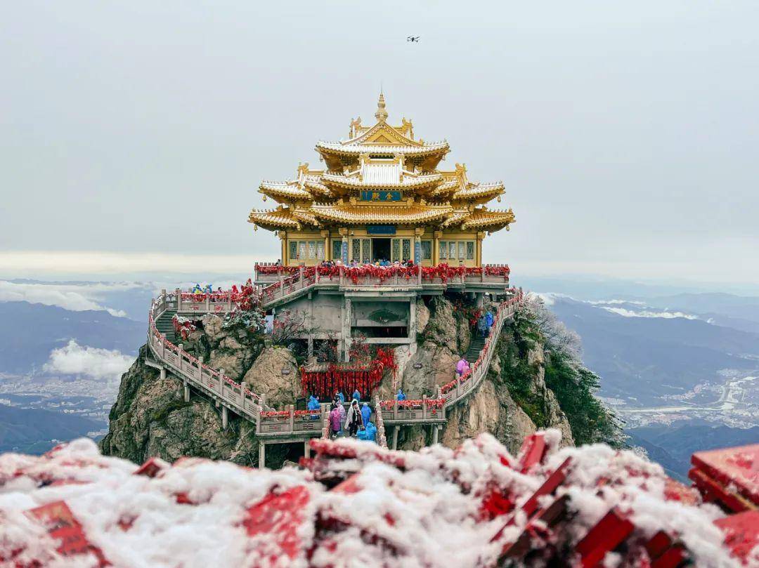 老君山景区紧急闭园的背后真相